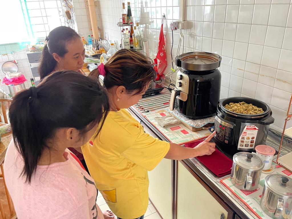 Food preparation training for Myanmar maid